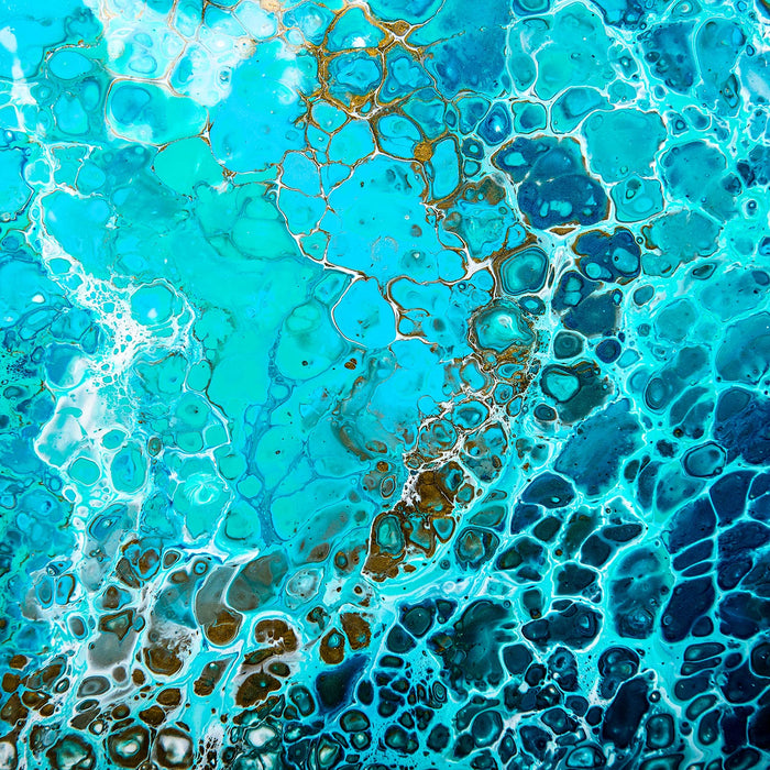 TOUCH OF ARTS - LIQUITEX POURING MEDIUM FOR ACRYLIC Effects Painting Medium  Texture: Fluid Sheen: Glossy Relative Opacity: Transparent Creates even  “puddles,” poured sheets, and flowing applications of color. Does not craze